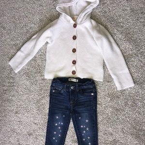 Levi’s Jeans + Harper canyon knit sweater